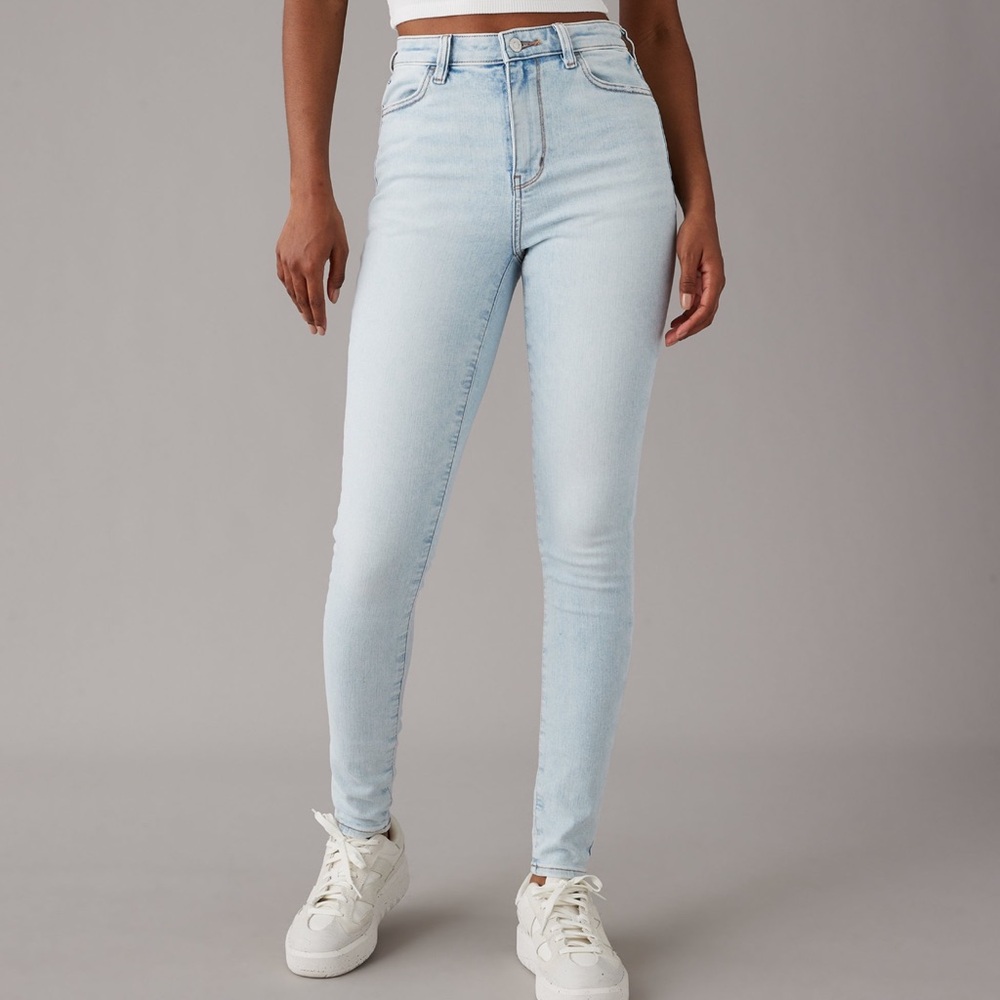 American Eagle High Waist Jegging  jeans- size 10 Short  BNWT